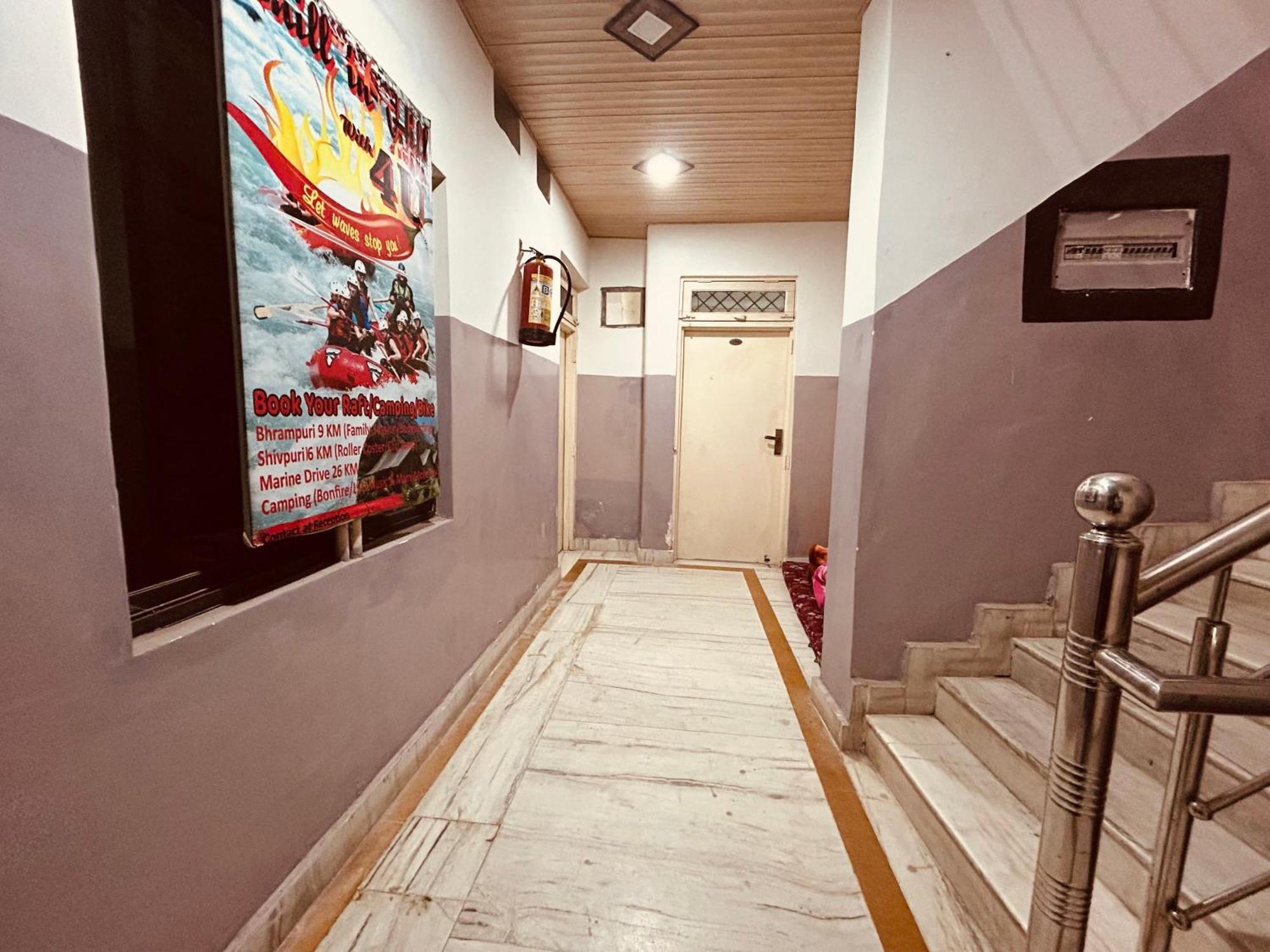 The For You Hotel & Restaurant Rishikesh Exterior photo